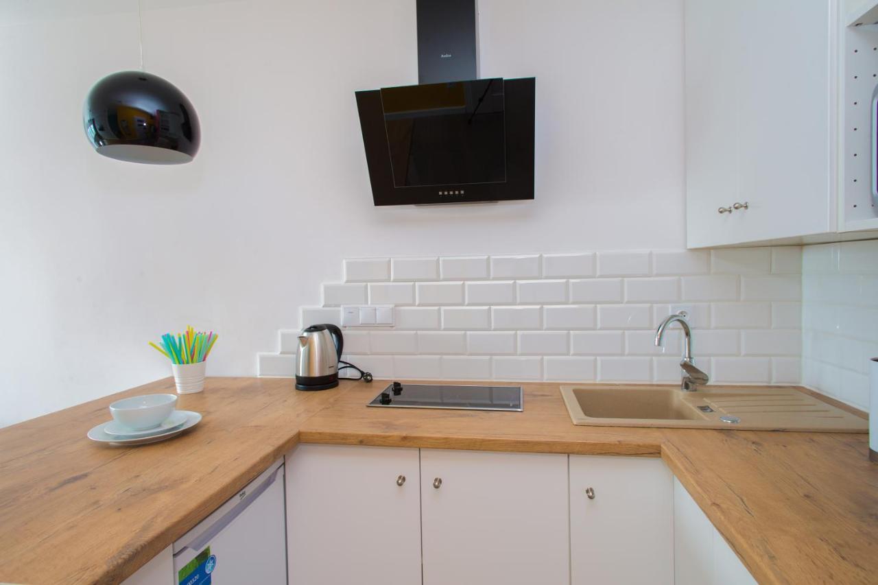 Appartement Cozy Studio Next To Central Station à Varsovie Extérieur photo